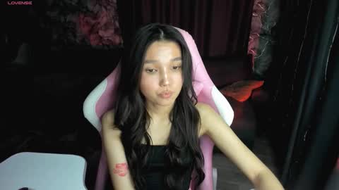 Snapshot of nomibean chatting on March 11, 7:42 pm nomi online show from March 11, 7:42 pm