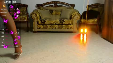 Snapshot of nonbinaryangel_ chatting on February 28, 12:43 am Sammy online show from February 28, 12:43 am