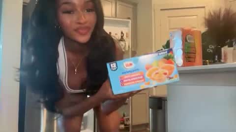 NoodsOverNudes online show from June 10, 11:57 pm