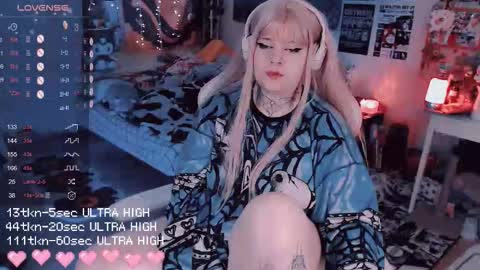 Noori online show from December 1, 8:58 pm