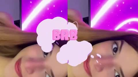 Snapshot of nora_vennucci chatting on September 17, 6:53 pm Nora online show from September 17, 6:53 pm