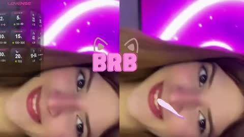 Snapshot of nora_vennucci chatting on February 22, 11:31 am Nora online show from February 22, 11:31 am