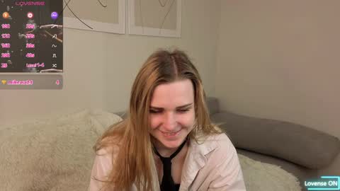 Elina online show from April 8, 10:15 am