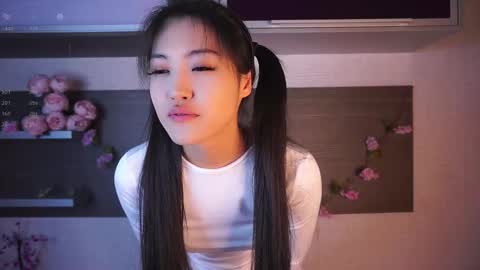 Snapshot of noreenbeckey chatting on October 10, 9:30 am Nore online show from October 10, 9:30 am