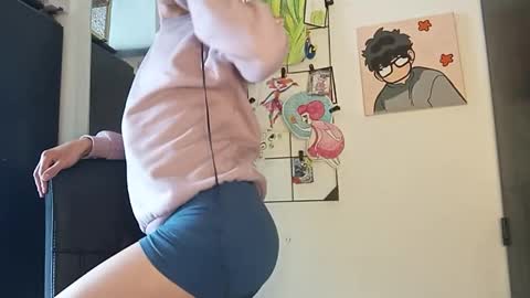 Snapshot of norehg__ chatting on September 10, 6:52 pm Norehg online show from September 10, 6:52 pm