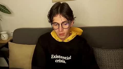 Snapshot of norehg__ chatting on September 13, 8:36 am Norehg online show from September 13, 8:36 am