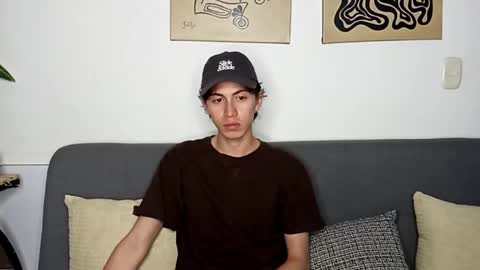 Snapshot of norehg__ chatting on October 3, 2:52 am Norehg online show from October 3, 2:52 am