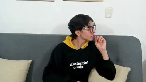 Snapshot of norehg__ chatting on October 11, 8:57 am Norehg online show from October 11, 8:57 am