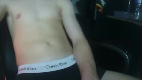 normalcock51093 online show from October 31, 8:32 pm