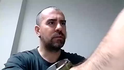 Snapshot of normalito42 chatting on March 4, 7:41 am NORMALITO online show from March 4, 7:41 am