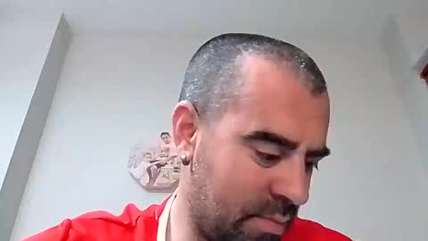 Snapshot of normalito42 chatting on March 5, 7:38 am NORMALITO online show from March 5, 7:38 am