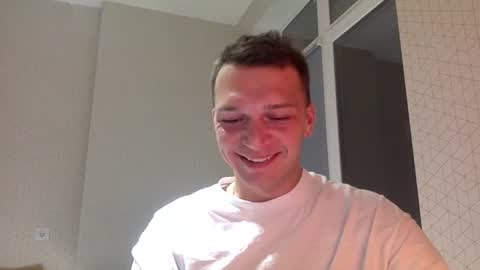 Justin online show from April 10, 10:47 pm