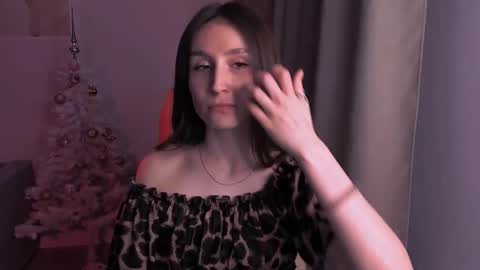 Snapshot of north_valkyrie chatting on January 6, 1:09 am Hazel online show from January 6, 1:09 am