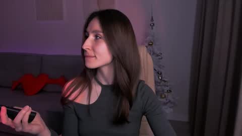 Snapshot of north_valkyrie chatting on February 16, 10:10 pm Hazel online show from February 16, 10:10 pm