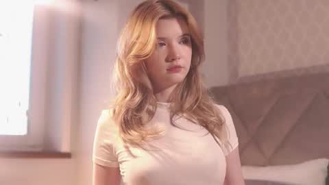 Snapshot of northern_gracia chatting on October 3, 11:07 am Gracia 150 online show from October 3, 11:07 am