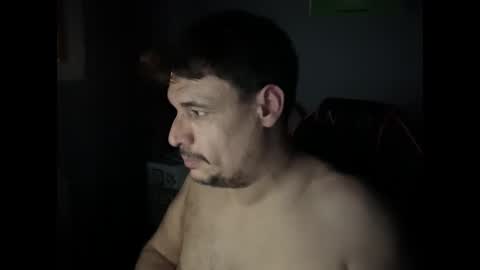 Snapshot of nosdos26 chatting on March 8, 12:44 am Manu online show from March 8, 12:44 am