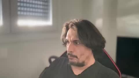 Snapshot of nosdos26 chatting on January 10, 12:51 pm Manu online show from January 10, 12:51 pm