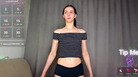 Snapshot of not_yourtoy chatting on April 28, 2:22 pm Hello My name is Helene NTMU Finger up if u like what u see online show from April 28, 2:22 pm