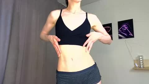 Snapshot of not_yourtoy chatting on May 7, 2:00 pm Hello My name is Helene NTMU Finger up if u like what u see online show from May 7, 2:00 pm