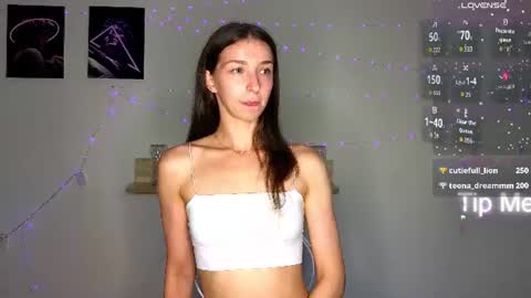 Snapshot of not_yourtoy chatting on July 23, 2:37 pm Hello My name is Helene NTMU Finger up if u like what u see online show from July 23, 2:37 pm