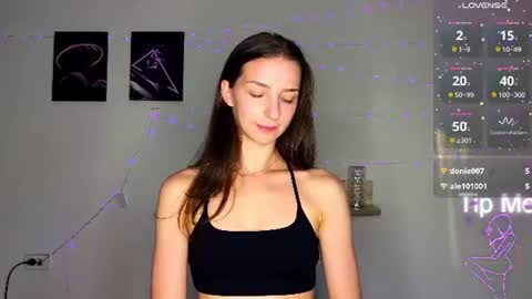 Snapshot of not_yourtoy chatting on July 24, 2:26 pm Hello My name is Helene NTMU Finger up if u like what u see online show from July 24, 2:26 pm