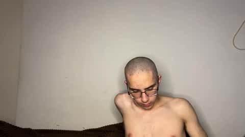 Snapshot of notatheeena chatting on October 4, 2:26 pm notatheeena online show from October 4, 2:26 pm