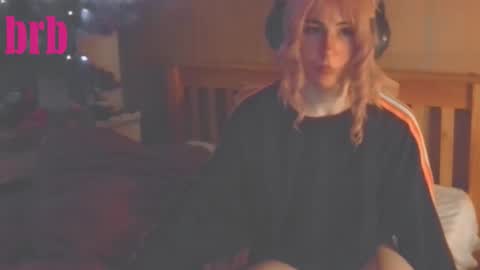 Lucy online show from October 12, 11:59 pm