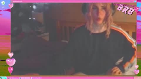 Lucy online show from February 5, 11:31 pm