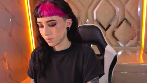 Live 1500am 2100pm online show from December 14, 12:32 pm