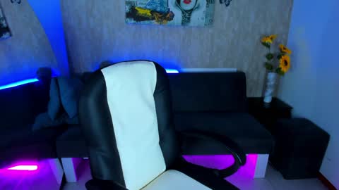 nova online show from March 31, 8:31 pm