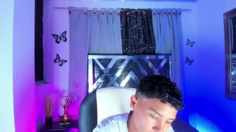 nova online show from June 4, 3:01 am
