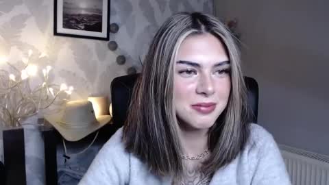 Snapshot of nova_sin chatting on September 24, 5:22 am Nova online show from September 24, 5:22 am