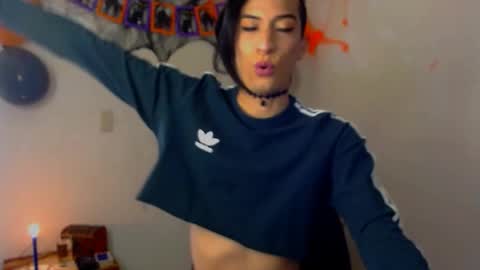 Nova...  online show from October 12, 3:33 pm