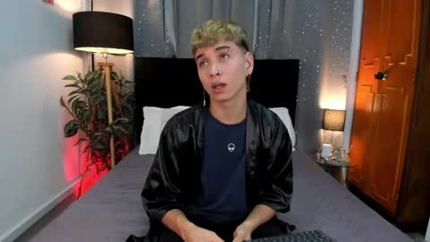 NovayBrian online show from January 26, 3:59 am