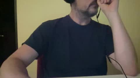 novio_muyalto online show from April 13, 12:16 am