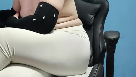 nowandimmediately online show from December 15, 4:44 pm