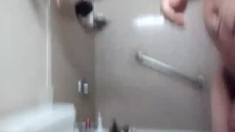 Snapshot of nowornever669 chatting on November 5, 5:02 pm CLOUDYKINF online show from November 5, 5:02 pm