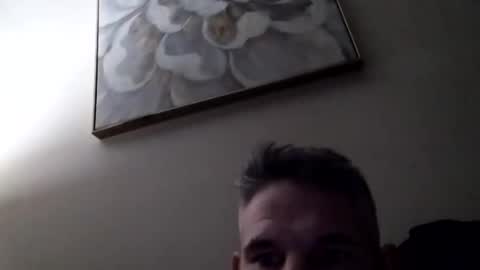 Snapshot of nre321985 chatting on April 27, 8:12 am nre321985 online show from April 27, 8:12 am