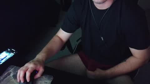 nsfwlogan50 online show from April 12, 7:19 pm