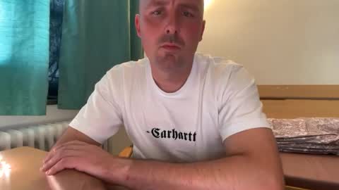 nuancen_stratus_2z online show from July 1, 5:45 pm