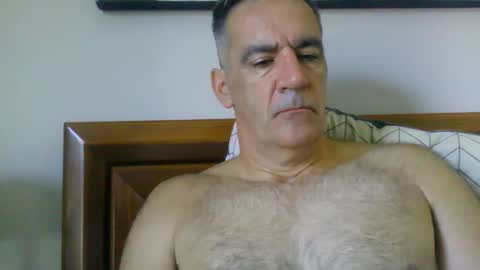 nudeisbest_123 online show from February 7, 7:45 am