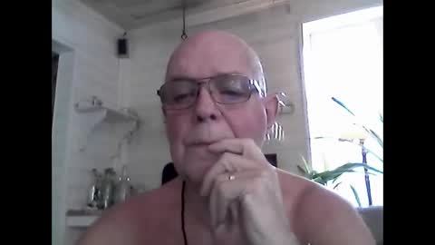 Snapshot of nudistjavist chatting on January 16, 10:42 am Haky online show from January 16, 10:42 am