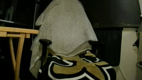 nudusmaximus online show from December 19, 12:17 am