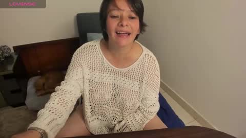 nuit_rose online show from February 4, 7:51 am