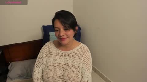 nuit_rose online show from February 14, 2:18 am