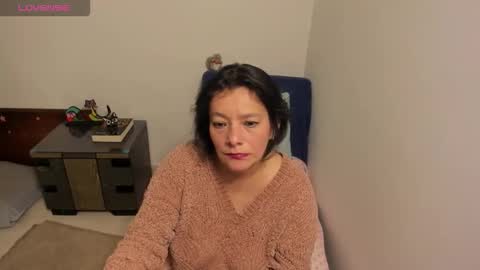 nuit_rose online show from September 12, 2:22 am