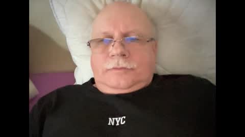 nukiss online show from January 15, 10:38 am