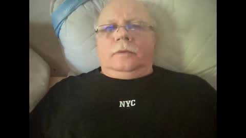 nukiss online show from October 23, 9:08 am