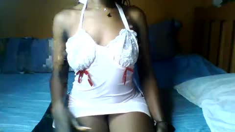 nukshypipi online show from June 14, 2:24 am