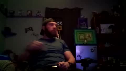 Snapshot of number1dad_ chatting on January 27, 8:29 am Awwwww Hey Sweetie Pies. Welcome To The Sweetie Pie Lounge. Enjoy The Dad-Cast. SweetCorny Fun-loving Dad Talk. online show from January 27, 8:29 am